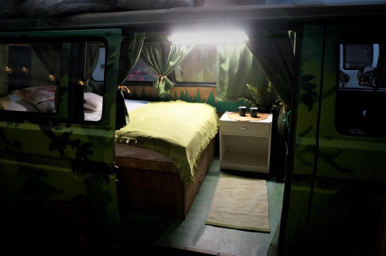 Urban Van Glamping Рига Екстериор снимка