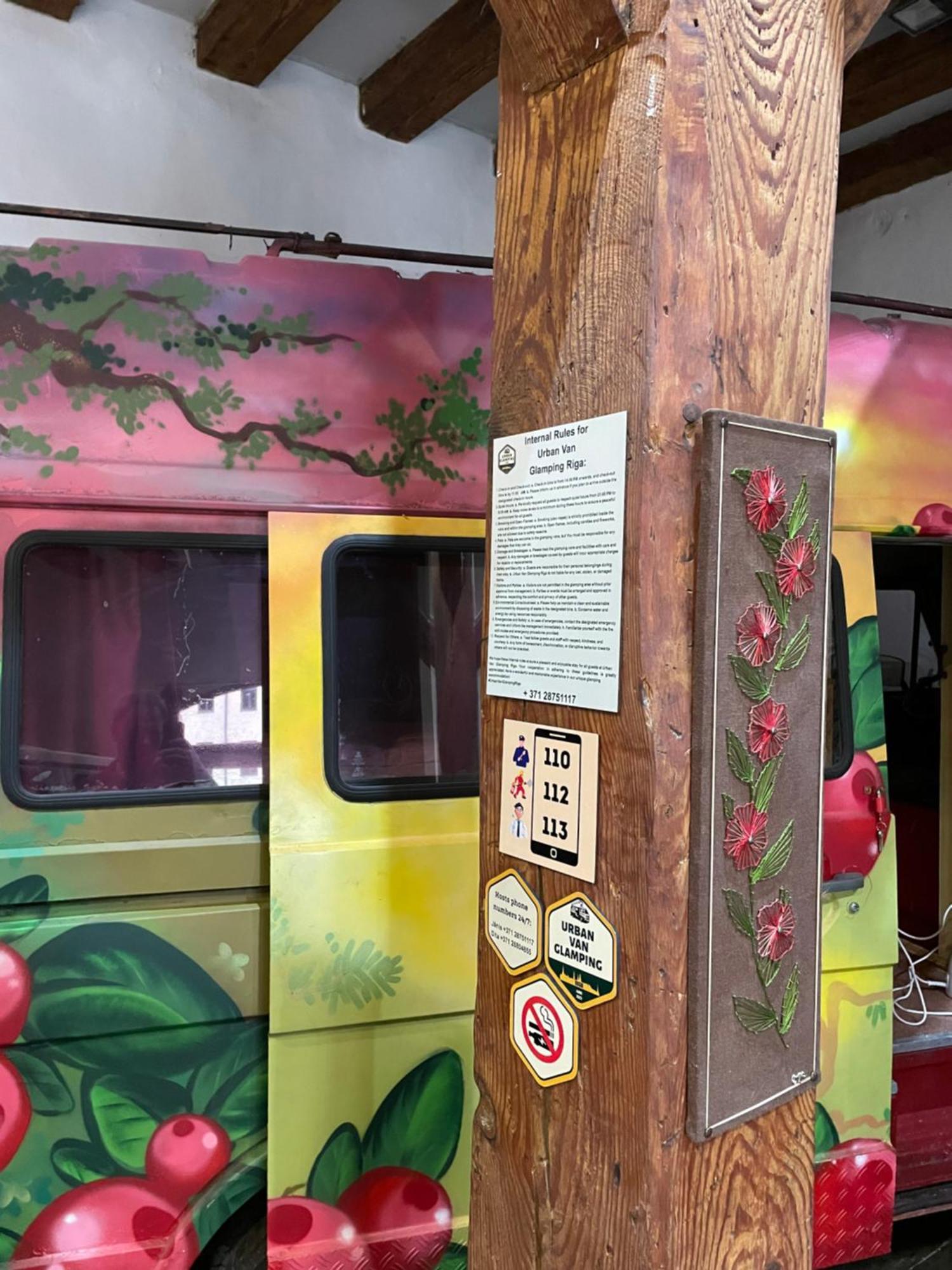 Urban Van Glamping Рига Екстериор снимка